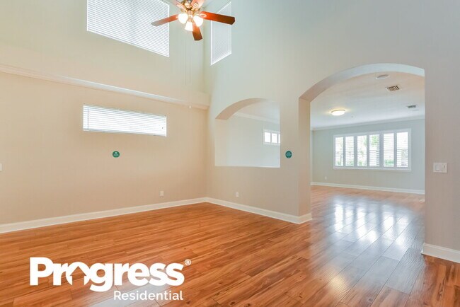 Building Photo - 1936 Durrand Ave