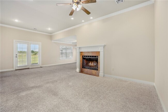 Foto del edificio - 3544 E Crow Ln