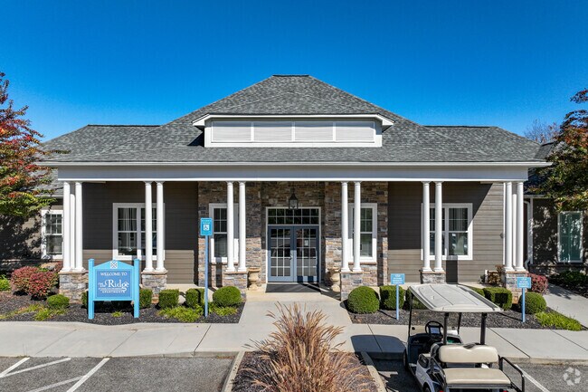 Foto del edificio - Ridge at Hamilton Crossing