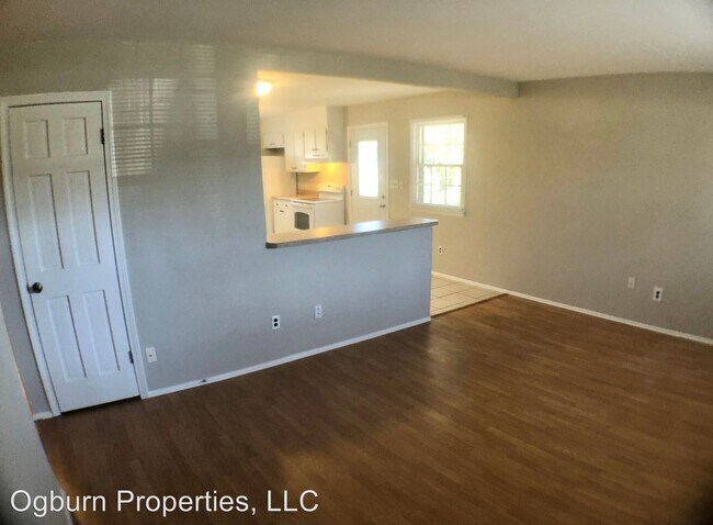 Building Photo - 3 br, 1.5 bath House - 2201 STONEHAVEN ROAD