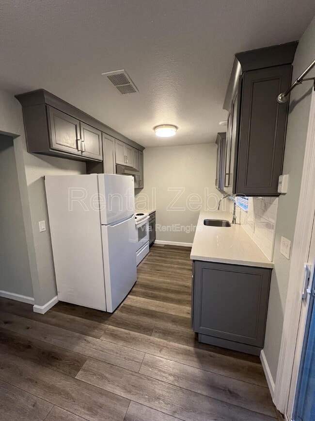 Building Photo - 141 Agua Caliente Rd W