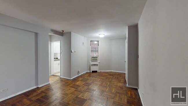 Building Photo - East 58th Street