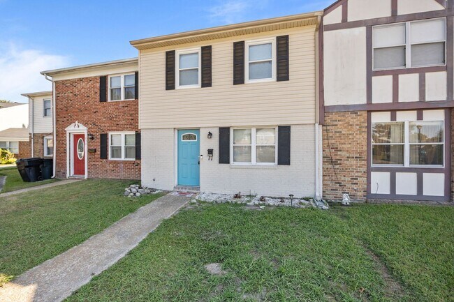 Foto del edificio - New Listing in Virginia Beach!