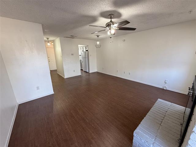 Foto del edificio - 422 W 4th St