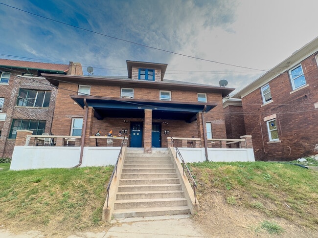 Forest Avenue - Forest Avenue Apartment