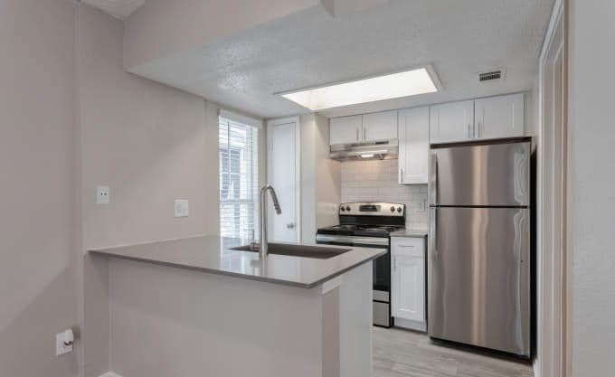 Foto del edificio - 1 bedroom in Dallas TX 75287