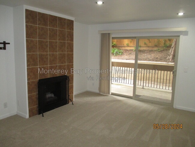 Building Photo - 3103 Golden Oaks Ln