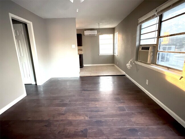Foto del edificio - 5418 Weaver Rd
