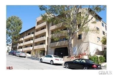 Foto principal - 10982 Roebling Ave
