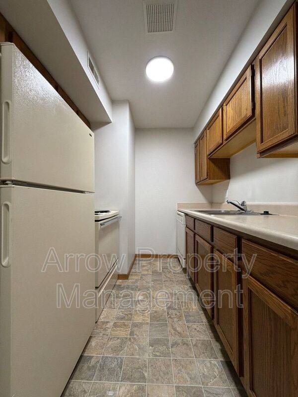 Building Photo - 1421 D St