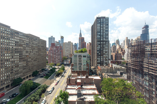 Foto del edificio - 377 East 33rd Street