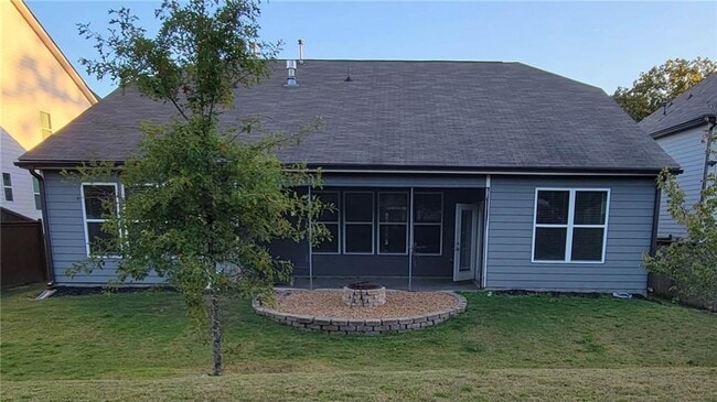 Foto del edificio - 3594 Nathan Farm Ln