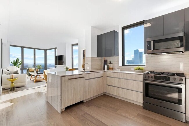 Foto del edificio - 318 W 47th St