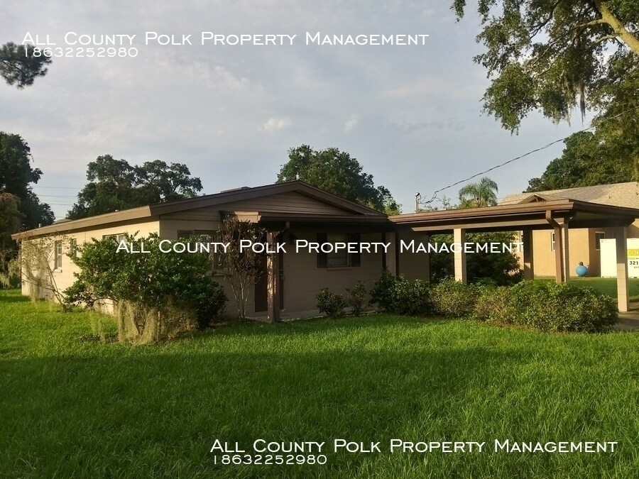 Primary Photo - Single Family Home for $950/month!