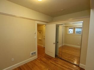 Building Photo - 1740 Beach St