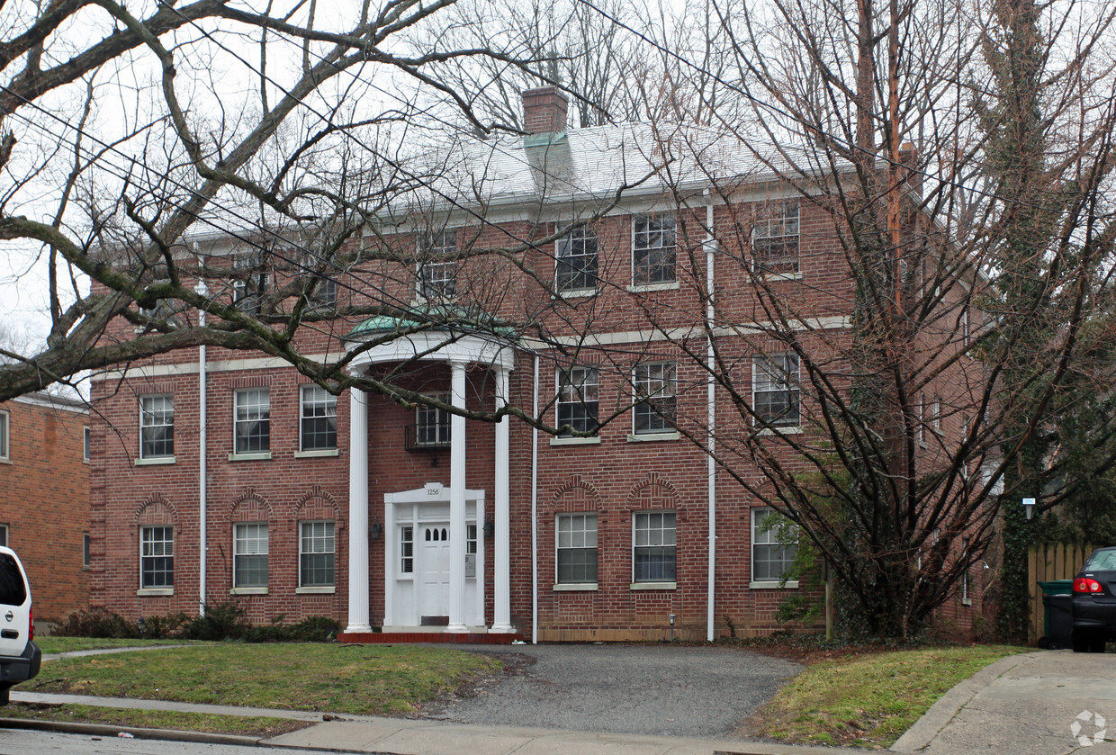 Foto principal - 1256 Delta Ave