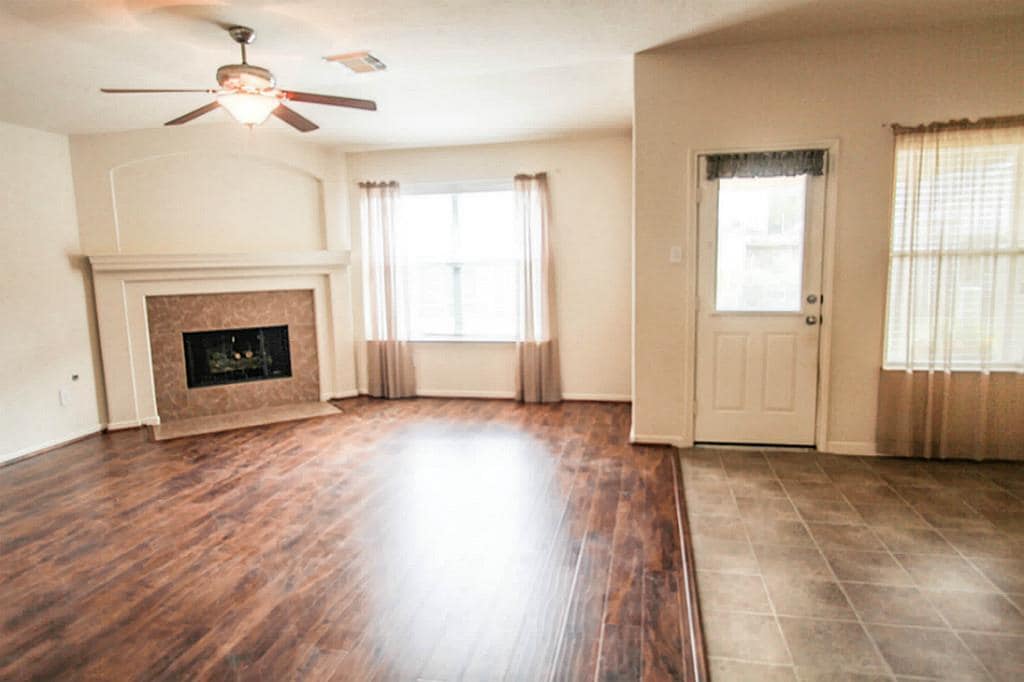 Primary Photo - 7710 Butler Lakes Ct