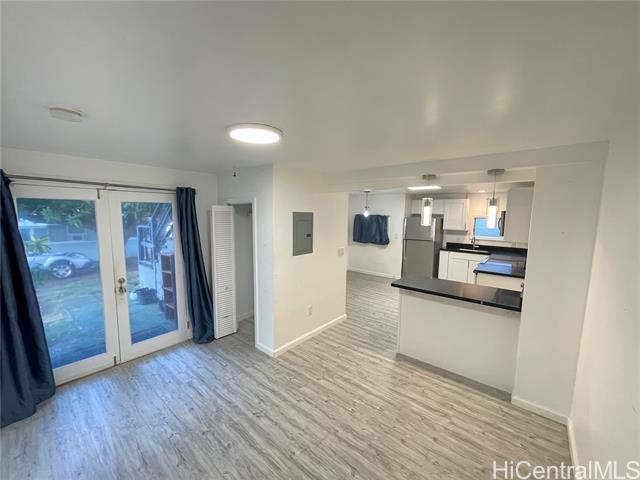 Building Photo - 2243 Seaview Ave