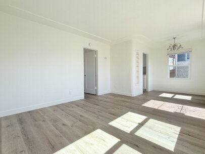 Foto del edificio - Free Sept Rent!  Remodeled 1BR/1BA Unit in...