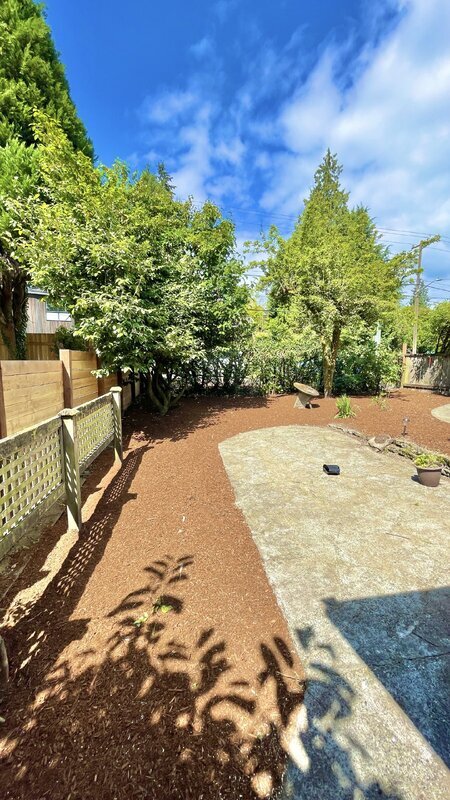 Foto del edificio - 9524 15th Ave NE