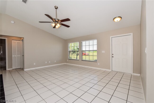 Foto del edificio - 1938 NE 15th Ln