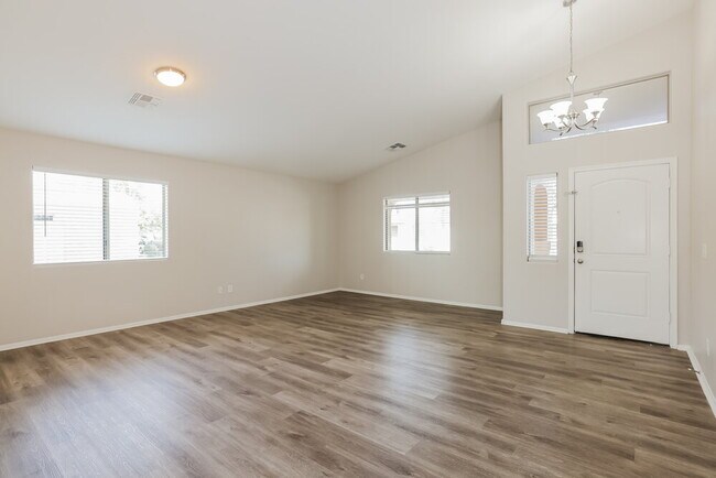 Foto del edificio - 3709 S 71st Dr