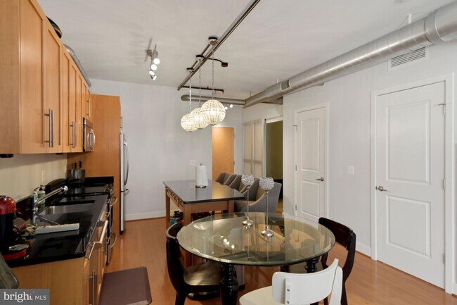 Foto del edificio - 2125 14th St NW