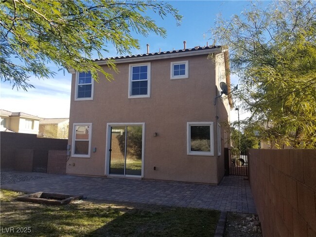 Building Photo - 7719 Gatsby House St