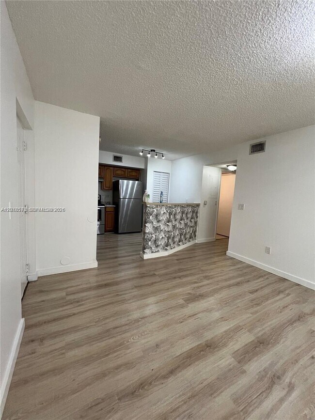 Foto del edificio - 3700 N 56th Ave