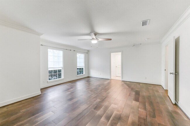 Foto del edificio - 7505 Brompton St
