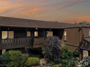 Building Photo - 33803 Electric Blvd