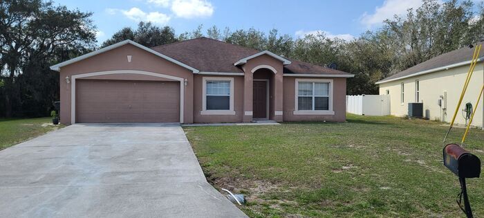 Primary Photo - Single Family Home in Poinciana, Village 7
