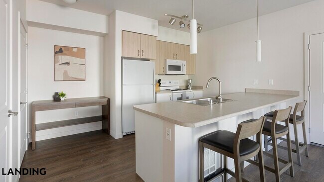 Foto del edificio - 17500 25th Ave NE