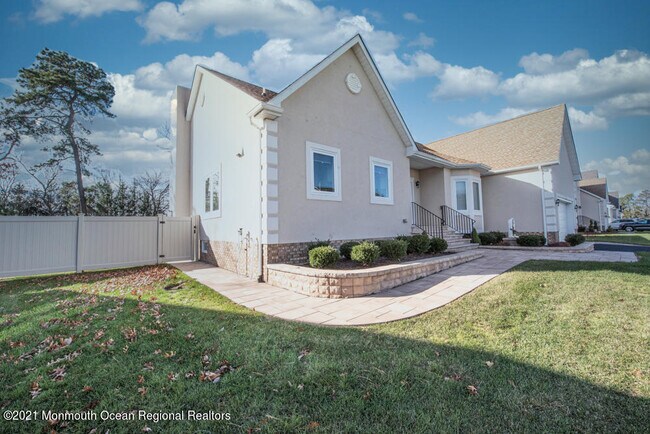 Foto del edificio - 12 Cindy Ct