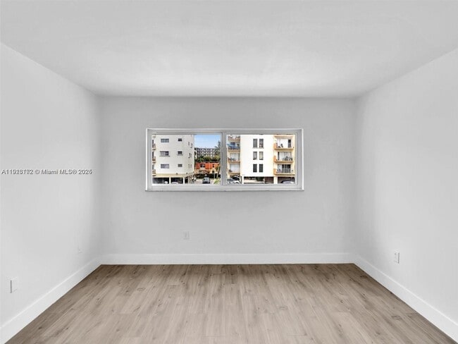 Building Photo - 3626 NE 168th St