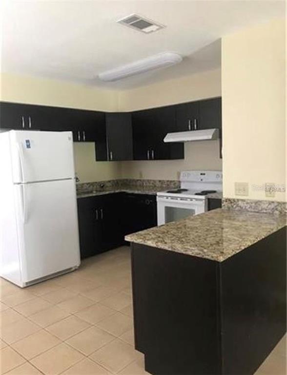 Foto del edificio - 5223 Plum Ave
