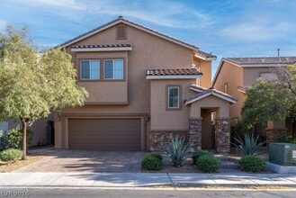 Building Photo - 1067 Fish Pond Ave