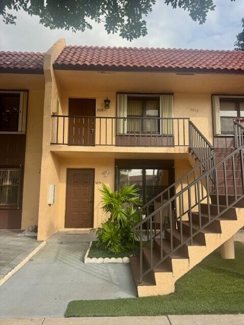 Foto del edificio - 5939 Forest Hill Blvd