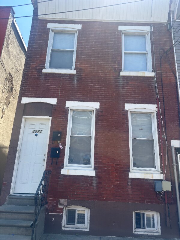 Photo - 3071 Martha St