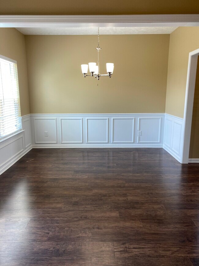 Building Photo - 2319 New Holland Cir