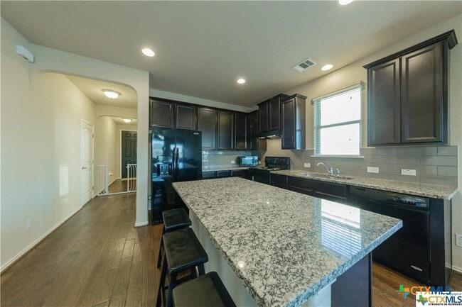 Building Photo - 141 Citori Path