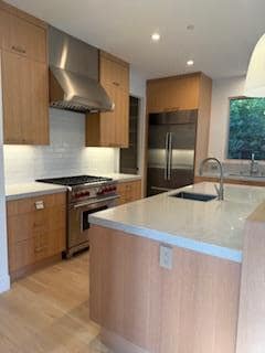 Building Photo - 829 La Para Ave