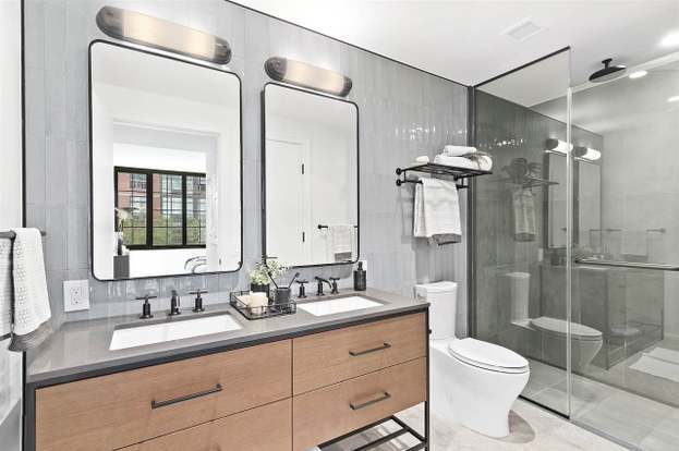 Foto del edificio - 1425 Hudson St