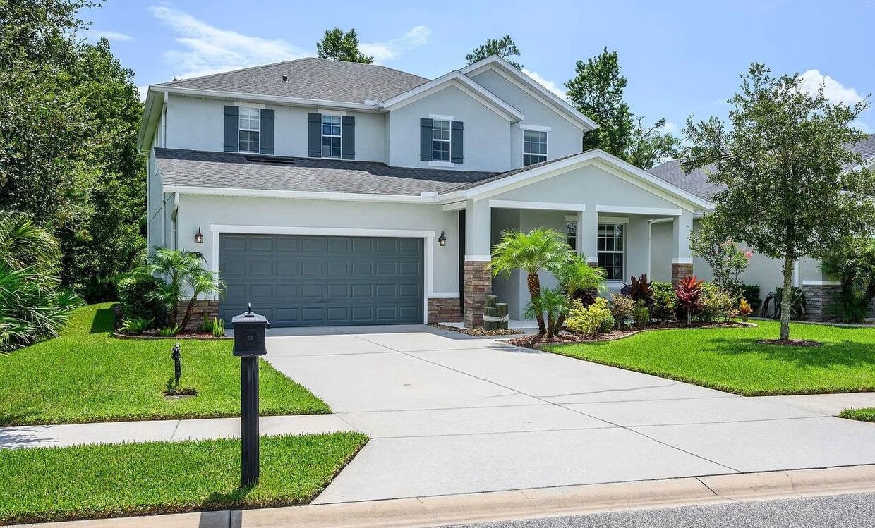 Foto principal - 617 Champion Ridge Dr