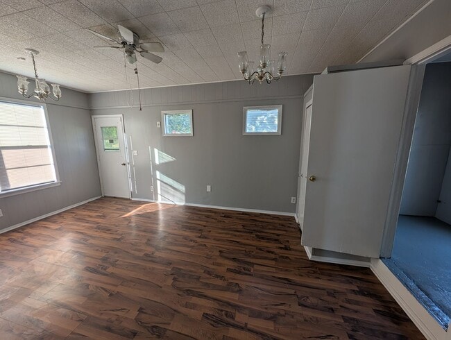 Foto del edificio - Coming soon! 3 Bedroom