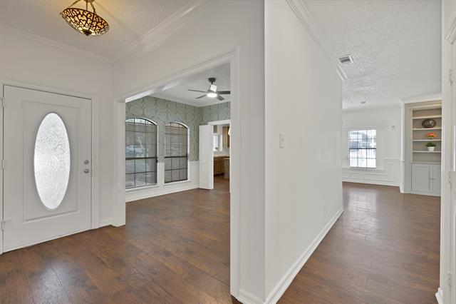 Foto del edificio - 4219 Oak Springs Dr