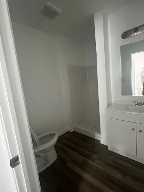 Foto del edificio - 403 Maple Ave