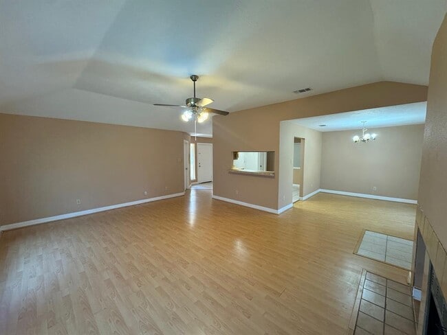 Building Photo - 2218 S Ferrisburg Ct