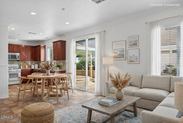 Building Photo - 716 Ibiza Ln