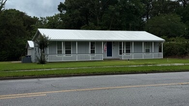 Building Photo - 656 Fairhope Ave